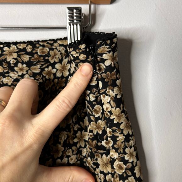 Old Navy Y2K Womens Floral Forest Fairy Midi Skirt Size 16 Brown Goblincore - Picture 3 of 6